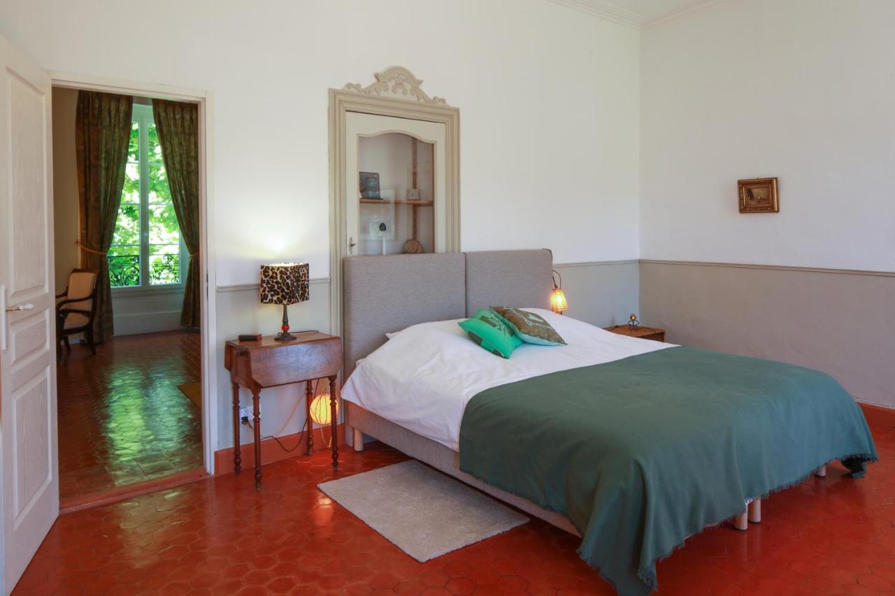 Le 37 Malaucene Bed and Breakfast Kamer foto